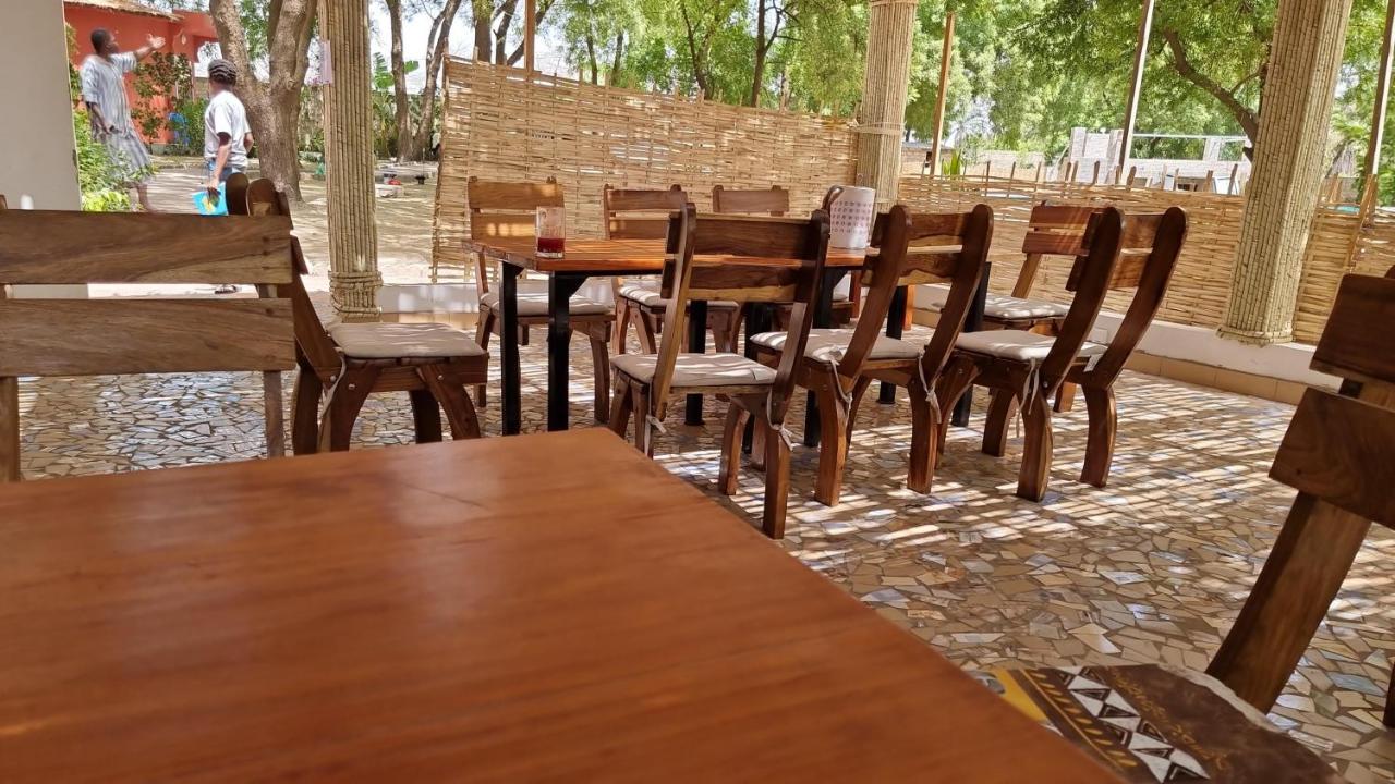 Les Fromagers Hotel Missirah Buitenkant foto