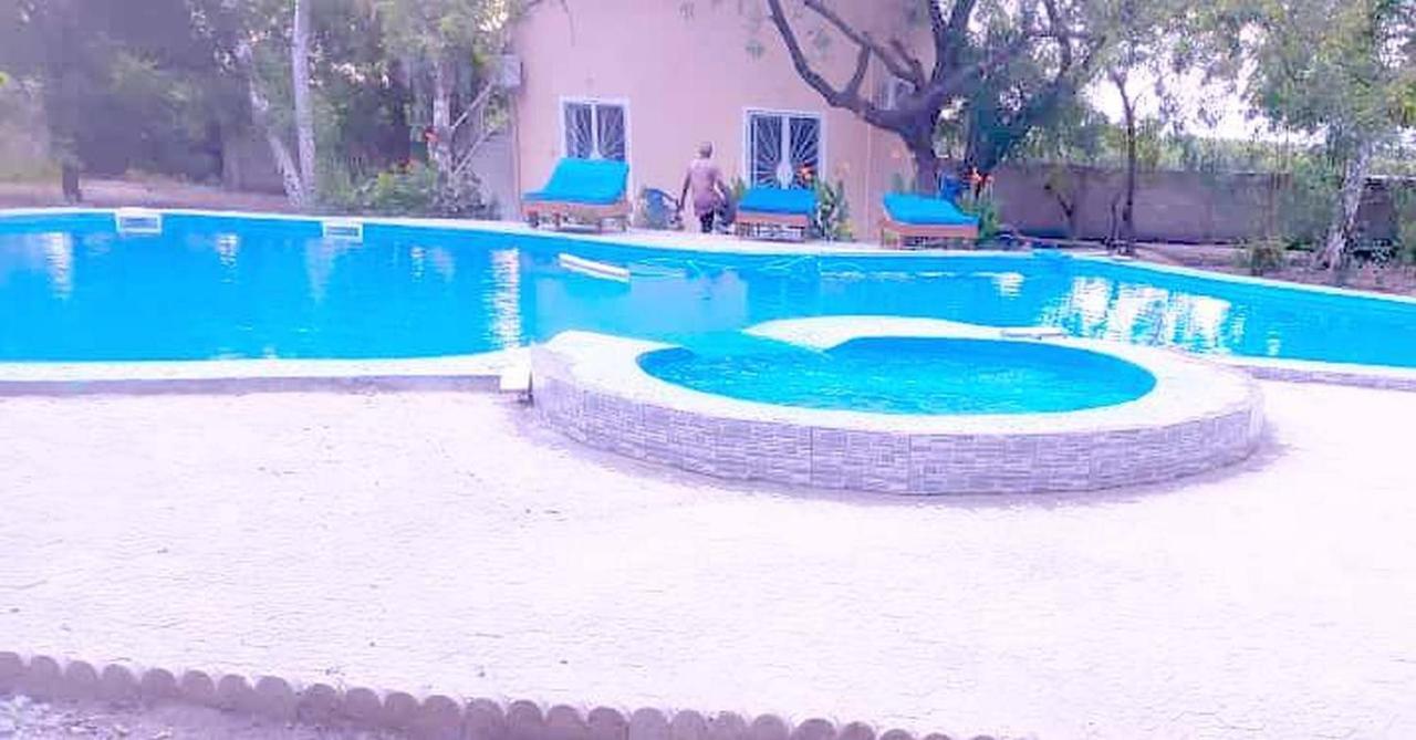 Les Fromagers Hotel Missirah Buitenkant foto